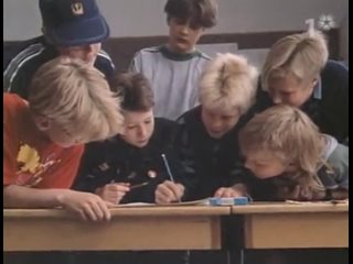 freaks and bores / darfinkar donickar (tv series) (1988) sweden